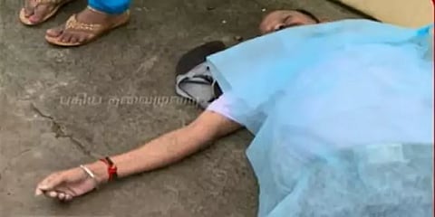 சென்னை: கழிவுநீர் தேங்கிய சாலை பள்ளத்தில் தவறி விழுந்து முதியவர் உயிரிழப்பு