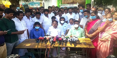 ’’திகார் வா.. வா.. என்பதால் ஆ.ராசா இப்படி பேசிவருகிறார்’’ - அமைச்சர் செல்லூர் ராஜூ