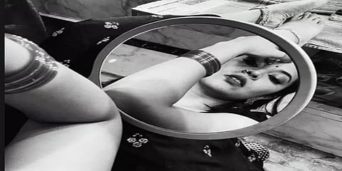 'சில்க்' ஸ்மிதாவை 'ரெஃபர்' செய்தது ஏன்? - தெலுங்கு நடிகை அனசுயா விளக்கம்