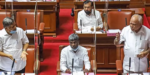 'பசுக்களைக் கொல்வது தண்டனைக்குரிய குற்றம்!' - கர்நாடகாவில் மசோதா நிறைவேற்றம்