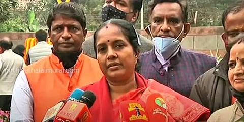 “தமிழகத்தில் 2 பெரிய கட்சிகளும் ஊழலில் திளைத்துவிட்டன” - வானதி சீனிவாசன்