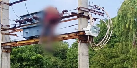 விழுப்புரம்: மின்மாற்றியில் ஏறி பழுது பார்த்த மின்ஊழியருக்கு நேர்ந்த சோகம்