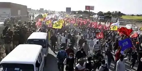 வேளாண் சட்டங்களுக்கு எதிராக விவசாயிகள் டெல்லியில் தொடர் போராட்டம்