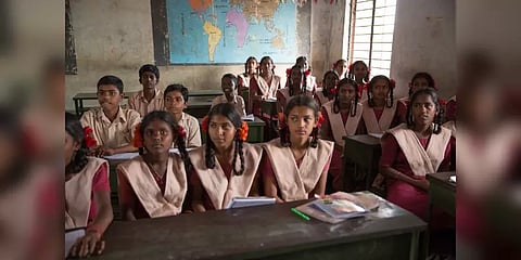 அரசு, அரசு உதவி பெறும் பள்ளிகளில் அரையாண்டு தேர்வு ரத்து