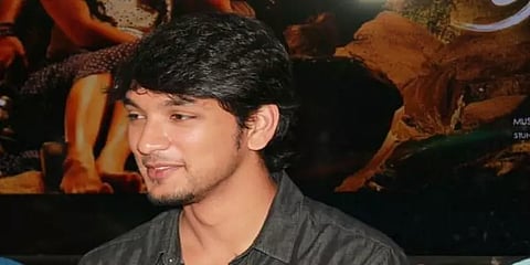 சென்னை: நடிகர் கௌதம் கார்த்திக்கிடம் செல்போன் பறித்துச் சென்ற இருவர் கைது