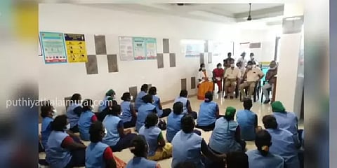 தூய்மைப் பணியாளர்களை தரையில் அமரவைத்து பயிற்சி அளித்த திருவள்ளூர் அரசு மருத்துவமனை!