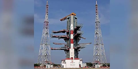 இன்று பிற்பகல் விண்ணில் பாய்கிறது பிஎஸ்எல்வி சி 50 ராக்கெட்!