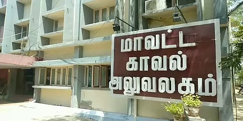 ’காதல் கணவனுடன் சேர்த்து வையுங்கள்’ - விஷம் அருந்தி காவல்நிலையத்தில் மயங்கி விழுந்த பெண்