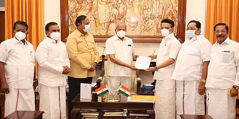 “தமிழகஅமைச்சரவை மீது 97 பக்க ஊழல் புகார் கொடுத்துள்ளோம்” - ஆளுநரை சந்தித்த ஸ்டாலின் பேட்டி