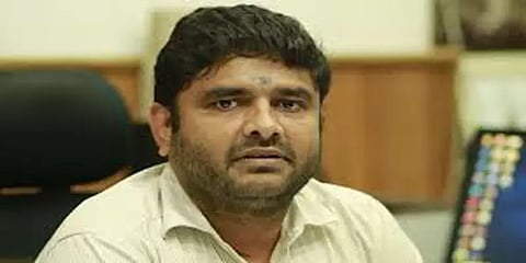 "ஒரு மாதமாக பிரிட்டனிலிருந்து சென்னை வந்தவர்களை கண்காணிக்கத் திட்டம்" - மாநகராட்சி ஆணையர்