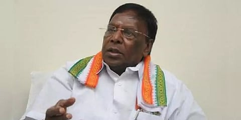 “புதுச்சேரி கடற்கரையில் புத்தாண்டு கொண்டாட அனுமதி” - முதல்வர் நாராயணசாமி