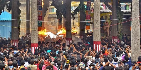 சிதம்பரம் நடராஜ கோயில் ஆருத்ரா தரிசனம்: வெளியூர் பக்தர்களுக்கு அனுமதி இல்லை!