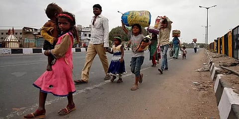 ரீவைண்ட் 2020: 'நடை இந்தியா' to 'டெல்லி சலோ'... இந்தியாவை உலுக்கிய டாப் 10 நிகழ்வுகள்!