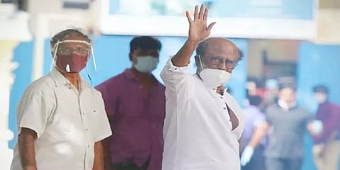 கொரோனா பரிசோதனையில் 'நெகட்டிவ்'- படக்குழுவினருக்கு பாதித்ததால் தனிமைப்படுத்திக்கொண்ட ரஜினி