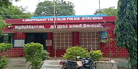 விருதுநகர்: போக்சோ வழக்கில் தேடப்பட்ட நபர் தூக்கில் தொங்கிய நிலையில் சடலமாக மீட்பு