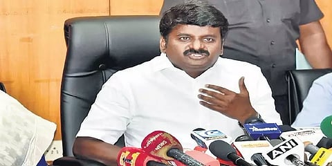 உருமாறிய கொரோனா வைரஸை நினைத்து அச்சப்படத் தேவையில்லை- விஜயபாஸ்கர்