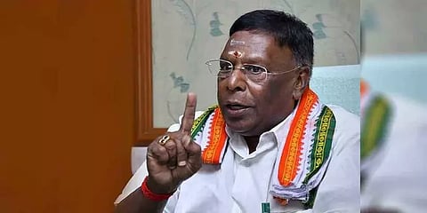 “மத நம்பிக்கையில் யாரும் தலையிடக்கூடாது” - புத்தாண்டு அனுமதி குறித்து முதல்வர் நாராயணசாமி