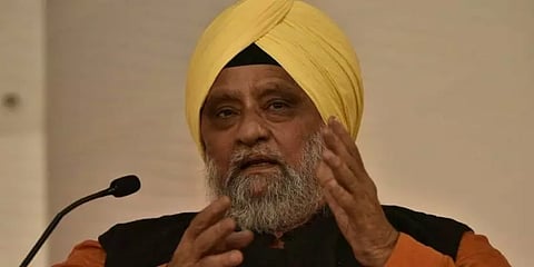 “பெரோஷா கோட்லா மைதானத்தில் அருண்ஜெட்லிக்கு சிலையா?: முன்னாள் கிரிக்கெட் வீரர் ஆவேச முடிவு