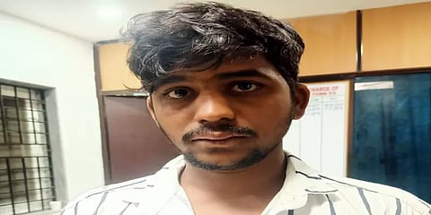 ஆந்திரா: காதலித்து பேச மறுத்த இளம் பெண்ணுக்கு காதலனால் ஏற்பட்ட கொடூரம்