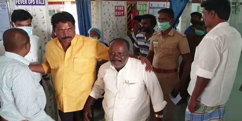 பைக் மீது லாரி மோதியதில் பெண் விவசாயி பலி - வாணியம்பாடியில் சோகம்