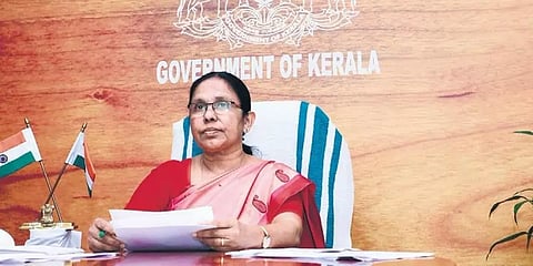 பிரிட்டனிலிருந்து கேரளா வந்த 8 பேருக்கு கொரோனா பாசிட்டிவ் - உருமாறிய தொற்றா என பரிசோதனை