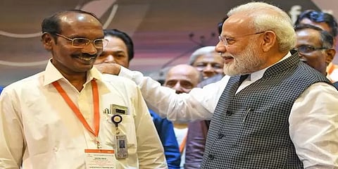 இஸ்ரோ தலைவர் சிவனின் பதவிக்காலம் நீட்டிப்பு