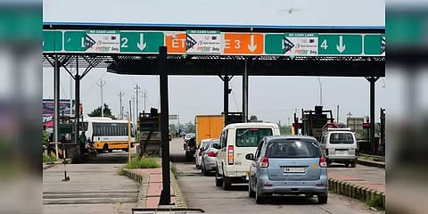 ஃபாஸ்டேக் இல்லையெனில் நாளை முதல் எவ்வளவு கட்டணம் தெரியுமா?