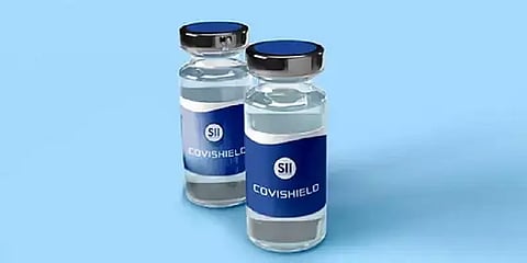 கோவிஷீல்டு தடுப்பூசிக்கு ஓரிரு நாள்களில் ஒப்புதல்: எய்ம்ஸ் இயக்குநர் தகவல்