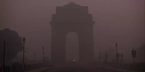 கடுங்குளிரில் நடுங்கும் டெல்லி... மக்கள் அவதி