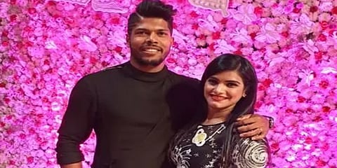 விலைமதிப்பில்லாத புத்தாண்டு பரிசு.. பெண் குழந்தைக்கு தந்தையான உமேஷ் யாதவ்!