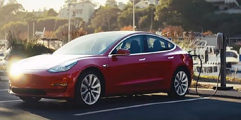 PT Web Explainer: இந்திய எலெக்ட்ரிக் வாகன சந்தையில் தாக்குப்பிடிக்குமா 'டெஸ்லா'?