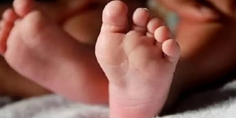 விருதாச்சலம்: டிராக்டர் மோதி 2 வயது குழந்தை உயிரிழப்பு