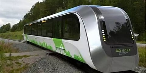 மனிதக் கழிவுகளின் மீத்தேன் எரிபொருளில் இயங்கும் ரயில் வண்டி!