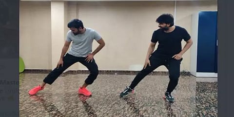 ’ரெளடி பேபி’, ’புட்ட பொம்மா’ புகழ் ஜானி மாஸ்டருன் மீண்டும் இணைந்த தனுஷ்!