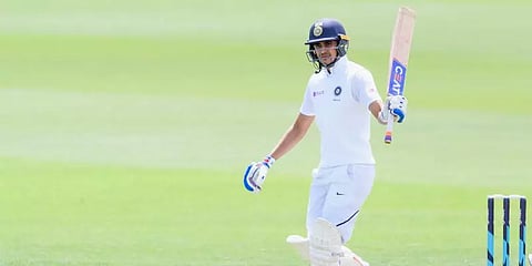 “ எனக்கு பிடித்த கிரிக்கெட் வீரனாக மாறி வருகிறார்”- கில்லை புகழ்ந்த மைக் ஹஸ்ஸி!