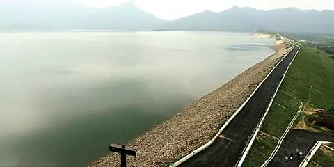 மேற்குத்தொடர்ச்சி மலைப்பகுதியில் கனமழை - 4 ஆண்டுகளுக்குப் பின் நிரம்பிய மணிமுத்தாறு அணை