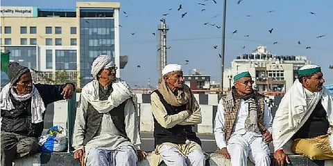 50-வது நாளாக தீவிரம்: உச்ச நீதிமன்ற உத்தரவுக்கு பின்பும் தொடரும் விவசாயிகள் போராட்டம்!