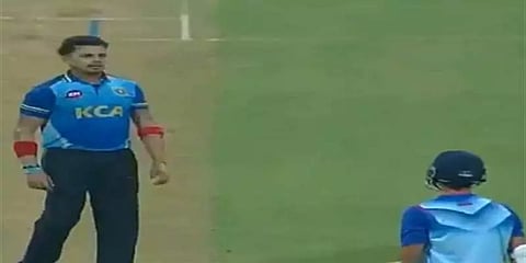 ‘என்ன பந்த அடிக்க ட்ரை பண்றியா’ சீண்டிய ஸ்ரீசாந்த்! வெளுத்து வாங்கிய ஜெய்ஷ்வால்