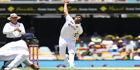 அறிமுக டெஸ்ட் போட்டியில் விக்கெட் வீழ்த்திய வாஷிங்டன் சுந்தர்!