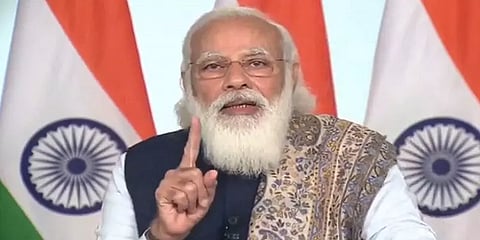 "இரண்டும் பாதுகாப்பானவை; வதந்திகளை நம்பாதீர்! - கொரோனா தடுப்பூசி பணியை தொடங்கிவைத்த மோடி