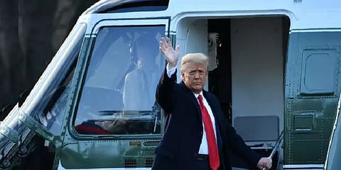 வெள்ளை மாளிகையில் இருந்து விடைபெற்றார் ட்ரம்ப் - புகைப்படத் தொகுப்பு!
