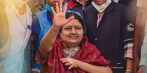 சசிகலாவுக்கு நுரையீரல் தொற்று அதிகம் - மருத்துவமனை தகவல்