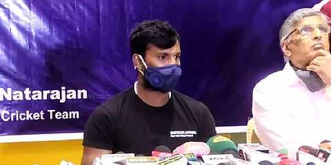 கண் கலங்கிவிட்டேன்: ஆஸ்திரேலியா டூர் குறித்து மனம் திறந்த நடராஜன் - வீடியோ