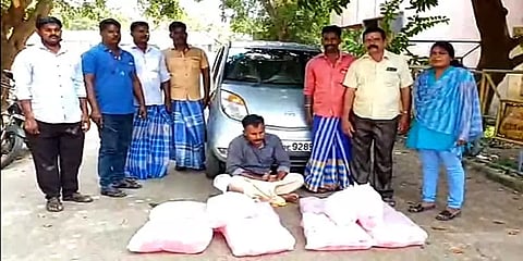 நாகை: காரைக்காலில் இருந்து சாராயம் கடத்திய அமமுக பிரமுகர் கைது