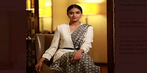 மலையாளத்தில் படம் தயாரிக்கும் கீர்த்தி சுரேஷ்: போஸ்டர் வெளியீடு!