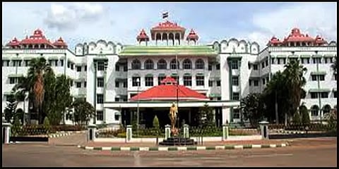 காதல் மனைவியை நீதிமன்றத்தில் ஆஜர்படுத்தக்கோரி கிரிக்கெட் வீரர் வழக்கு!