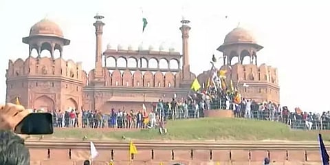 டெல்லி போராட்டத்தில் விவசாயி ஒருவர் உயிரிழப்பு