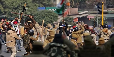 டெல்லி வன்முறையில் 86 காவலர்கள் காயம்... கூடுதல் பாதுகாப்பு படையினர் குவிப்பு!