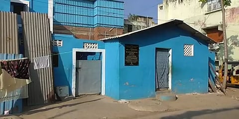 காப்பகத்தில் சிறுமிகளுக்கு பாலியல் தொந்தரவு..? 18 சிறுமிகள் மீட்பு - தொடரும் விசாரணை!