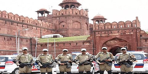 டெல்லி வன்முறை: காவல்துறை லுக் அவுட் நோட்டீஸ்